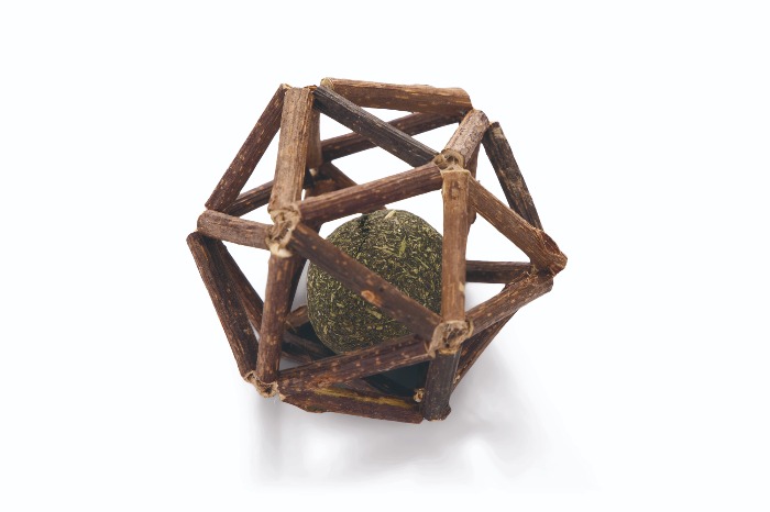 Beeztees catnip bal in Matatabi bal kattenspeelgoed 7x7x7 cm