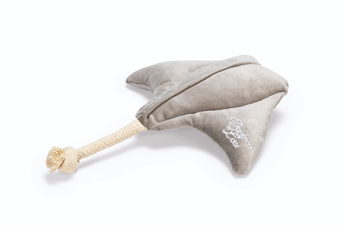 Designed By Lotte rog Anum velvet grijs hondenspeelgoed 19x24x7cm