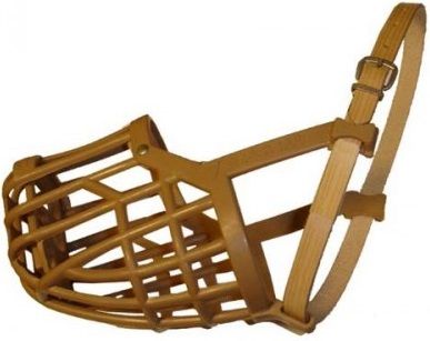 Plastic Muilkorf met Lederen Band