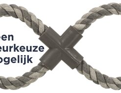 TRIXIE DUBBEL-TREKSPEELTJE 8 VORMIG FLOSTOUW  ASSORTI